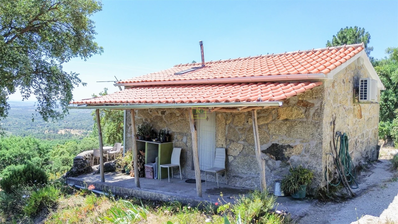 Quinta T4 para Venda em Vale de Prazeres e Mata da Rainha Foto 4