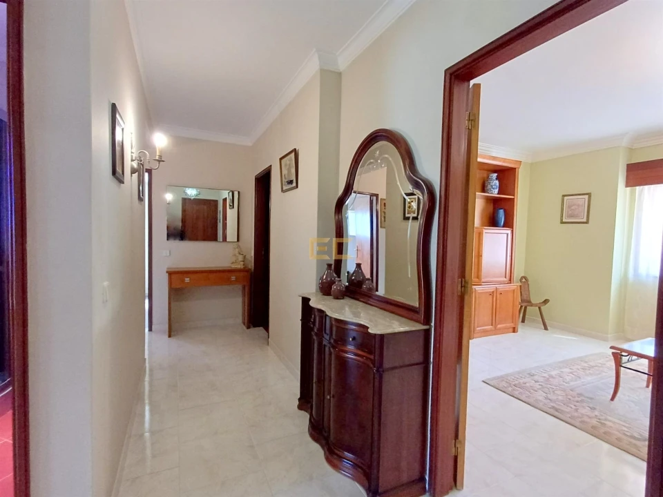 Apartamento T3 para Venda em Buarcos Foto 4