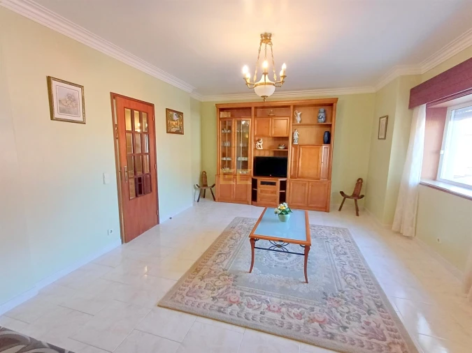 Apartamento T3 para Venda em Buarcos Foto 5