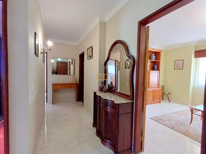 Apartamento T3 para Venda em Buarcos Foto 4