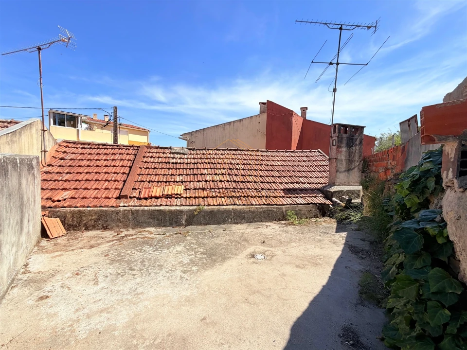 Moradia T1 para Venda em Tavarede Foto 17