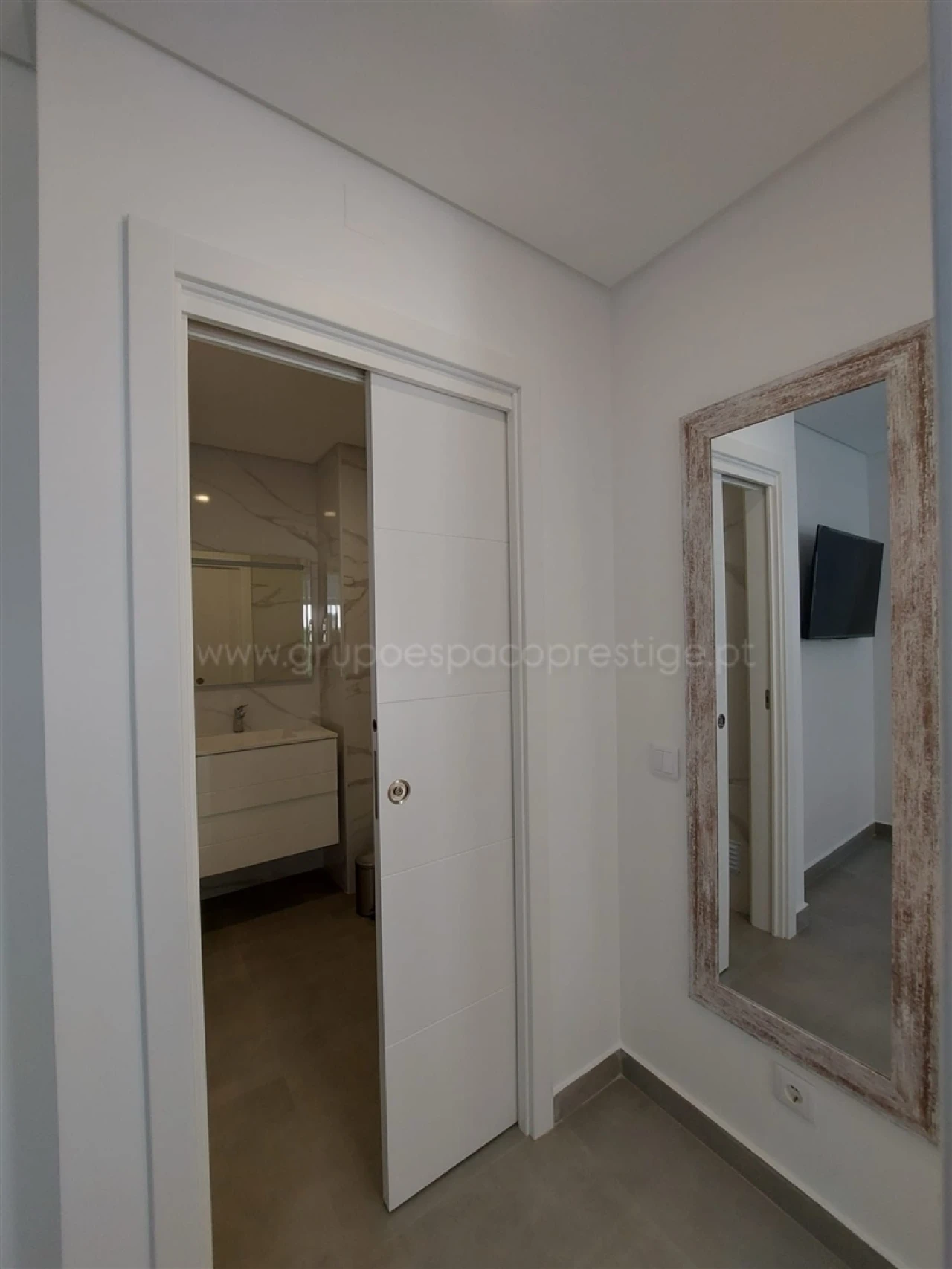 Apartamento T1 para Venda em Monte Gordo Foto 21