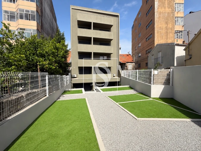 Apartamento T0 para Venda em Cedofeita, Santo Ildefonso, Sé, Miragaia, São Nicolau e Vitória Foto 21