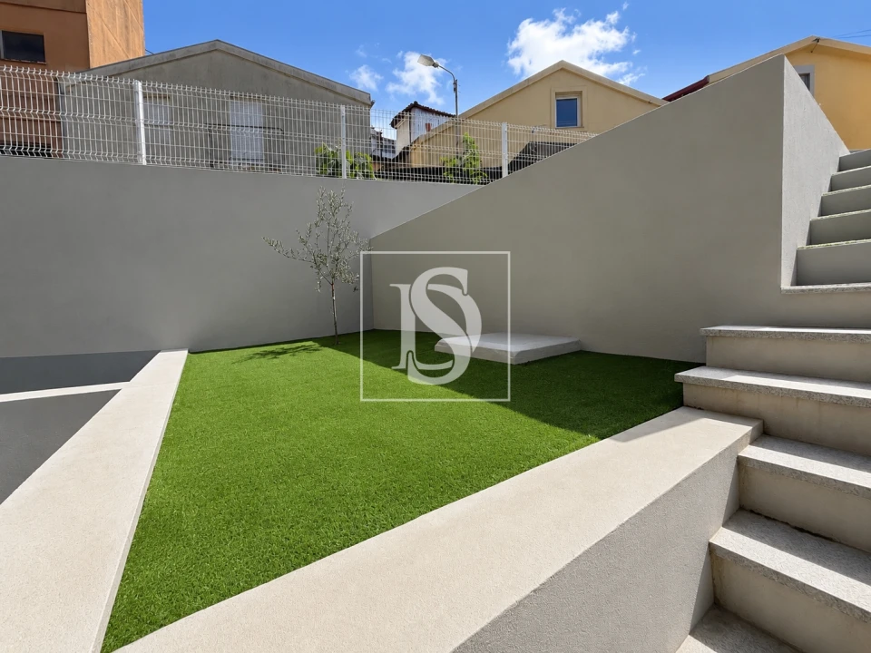 Apartamento T0 para Venda em Cedofeita, Santo Ildefonso, Sé, Miragaia, São Nicolau e Vitória Foto 15