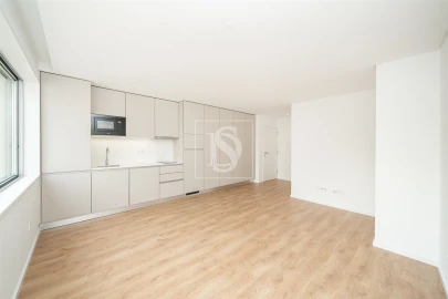 Apartamento T0 para Venda em Cedofeita, Santo Ildefonso, Sé, Miragaia, São Nicolau e Vitória