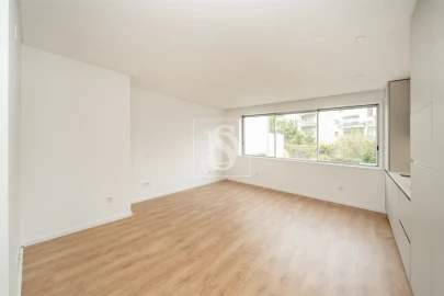 Apartamento T0 para Venda em Cedofeita, Santo Ildefonso, Sé, Miragaia, São Nicolau e Vitória