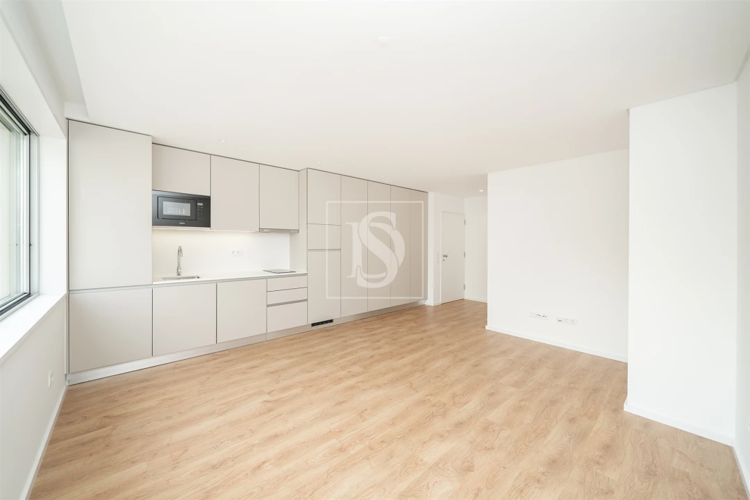 Apartamento T0 para Venda em Cedofeita, Santo Ildefonso, Sé, Miragaia, São Nicolau e Vitória Foto 15