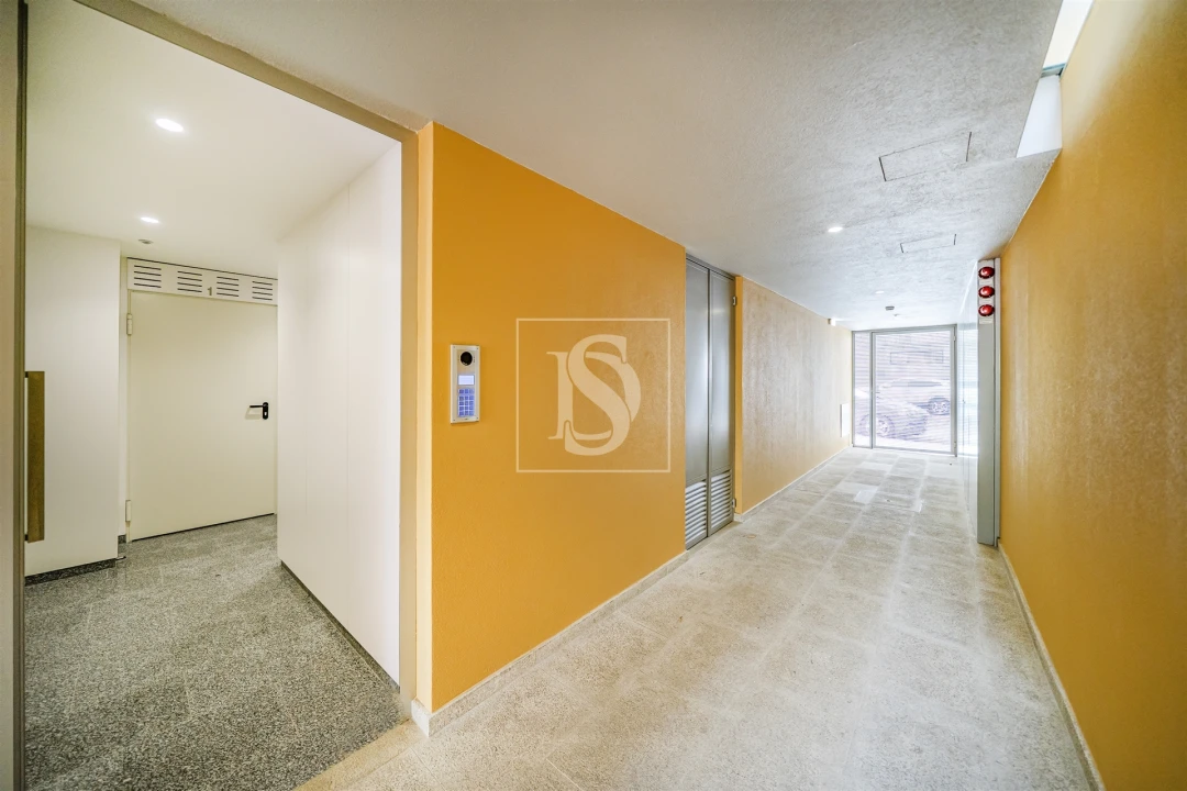 Apartamento T0 para Venda em Cedofeita, Santo Ildefonso, Sé, Miragaia, São Nicolau e Vitória Foto 5