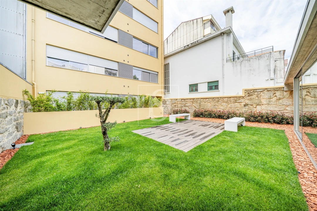 Apartamento T0 para Venda em Cedofeita, Santo Ildefonso, Sé, Miragaia, São Nicolau e Vitória Foto 22
