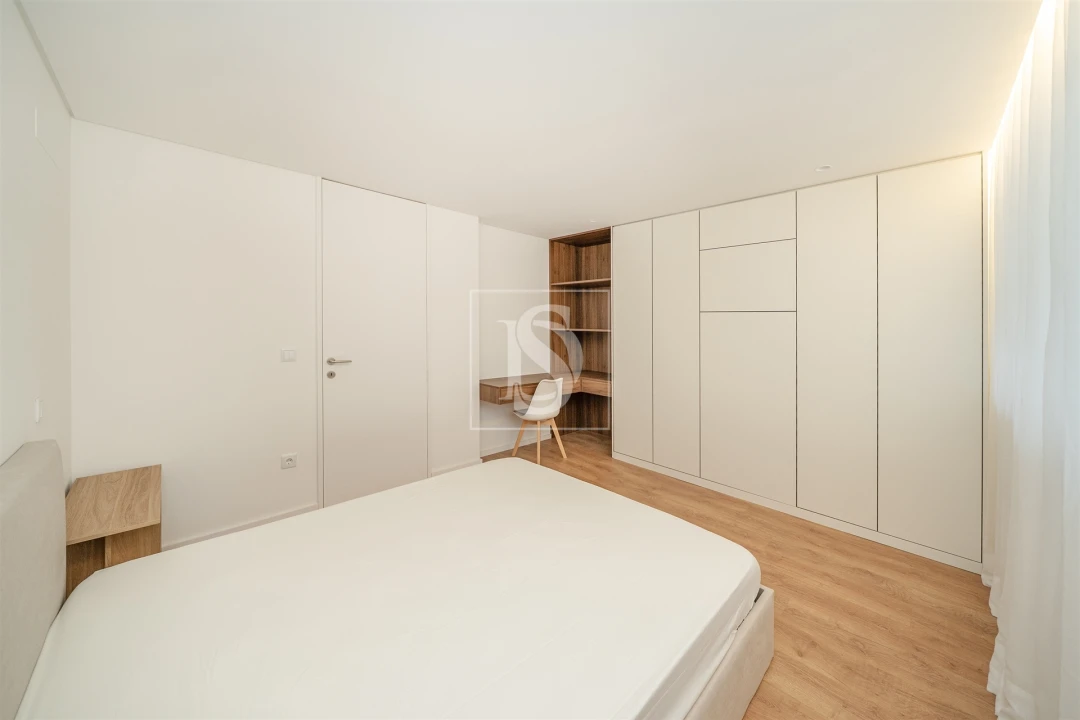 Apartamento T1 para Arrendamento em Cedofeita, Santo Ildefonso, Sé, Miragaia, São Nicolau e Vitória Foto 19