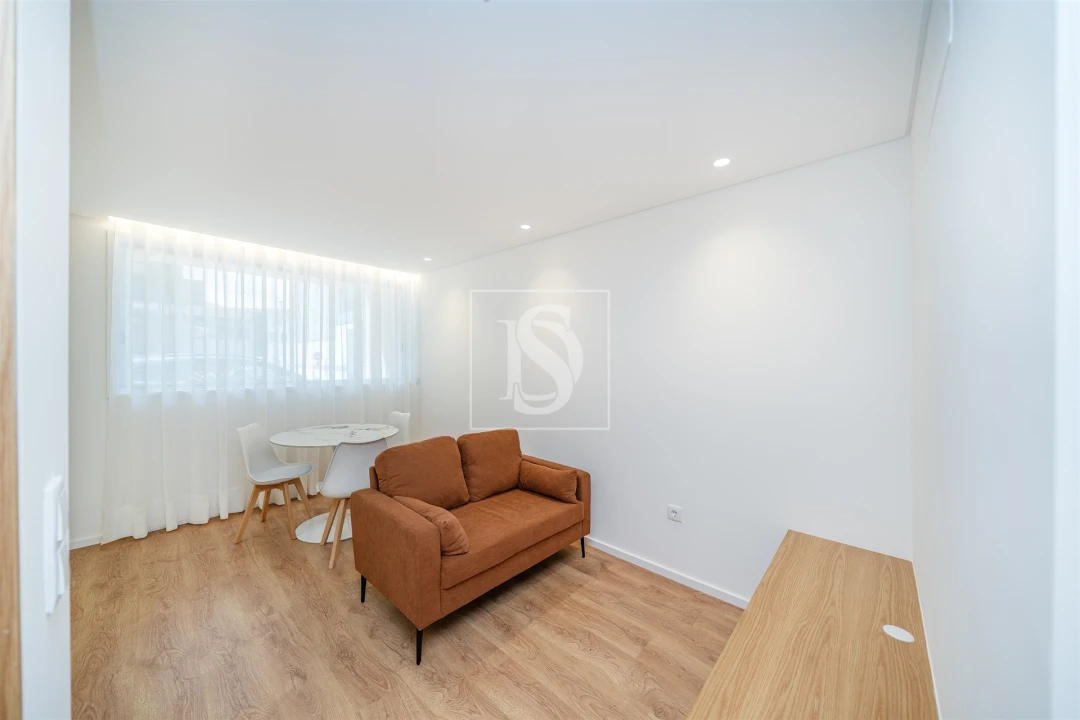 Apartamento T1 para Arrendamento em Cedofeita, Santo Ildefonso, Sé, Miragaia, São Nicolau e Vitória Foto 8