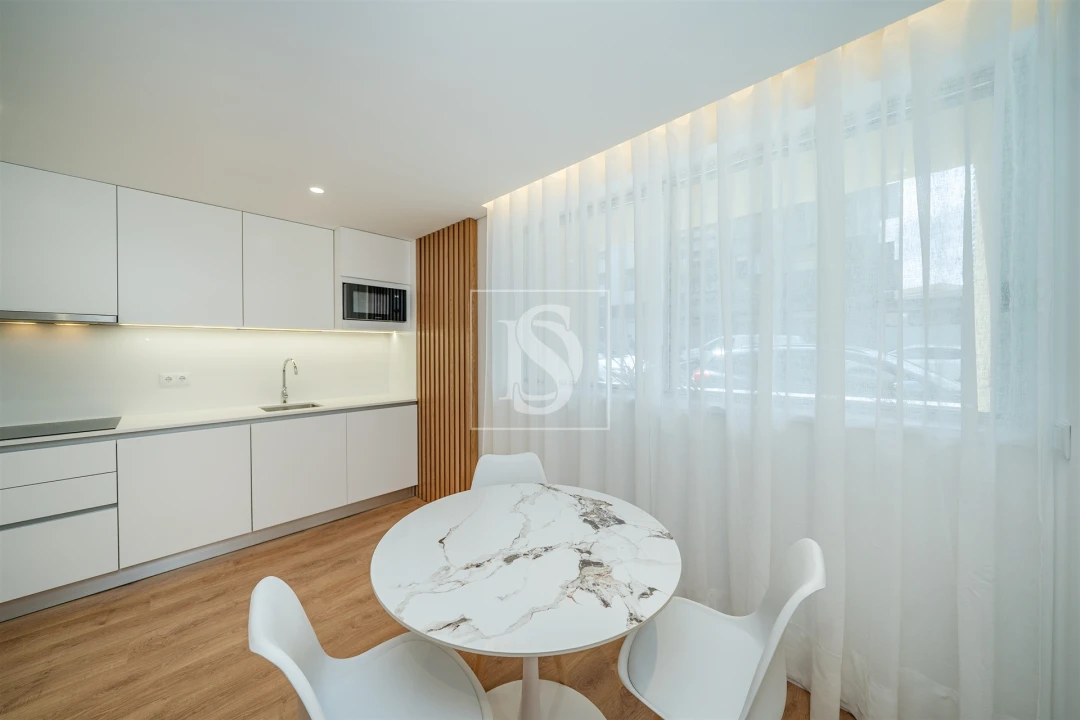 Apartamento T1 para Arrendamento em Cedofeita, Santo Ildefonso, Sé, Miragaia, São Nicolau e Vitória Foto 12