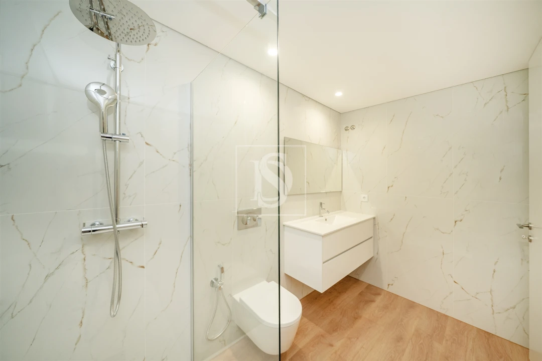 Apartamento T1 para Arrendamento em Cedofeita, Santo Ildefonso, Sé, Miragaia, São Nicolau e Vitória Foto 22