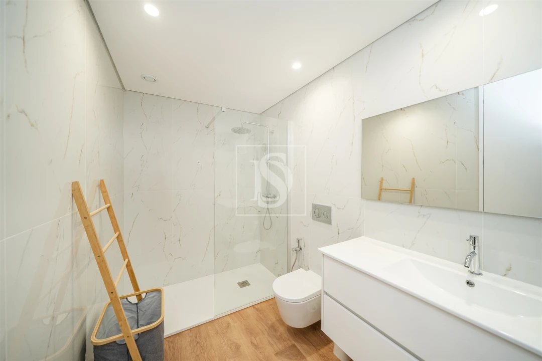 Apartamento T1 para Arrendamento em Cedofeita, Santo Ildefonso, Sé, Miragaia, São Nicolau e Vitória Foto 21