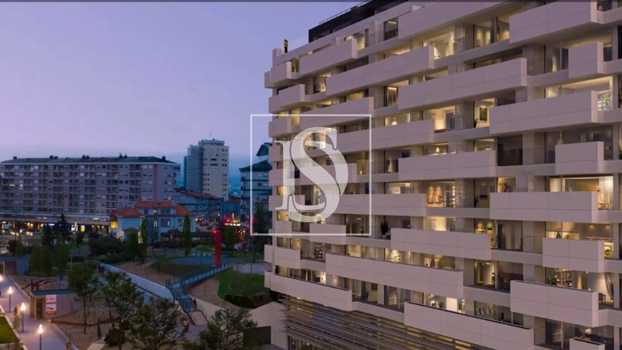 Apartamento T2 para Arrendamento em Mafamude e Vilar do Paraíso Foto 14