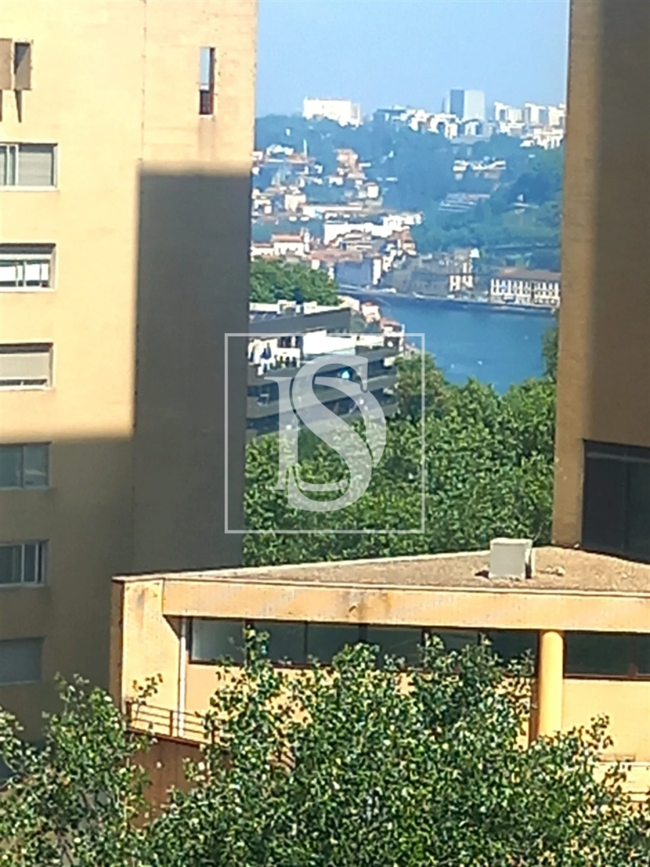 Apartamento T2 para Arrendamento em Mafamude e Vilar do Paraíso Foto 12