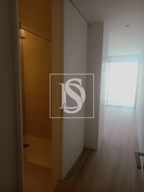 Apartamento T2 para Arrendamento em Mafamude e Vilar do Paraíso