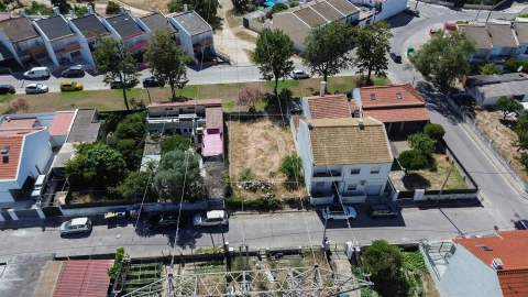 Terreno para Venda em Santo Antonio da Charneca