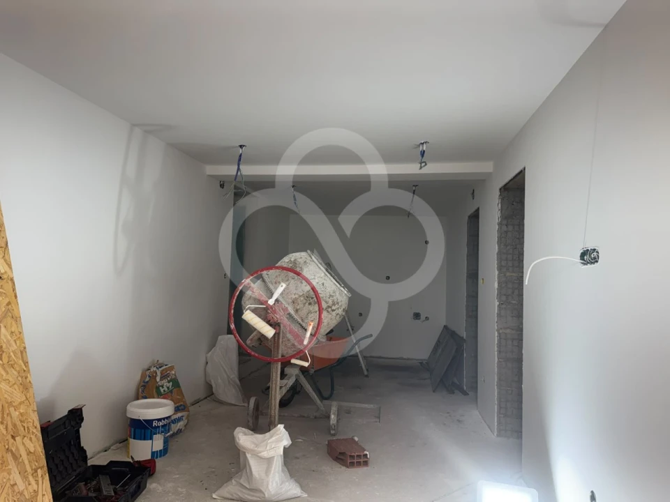 Prédio para Venda em Santa Maria Maior Foto 11