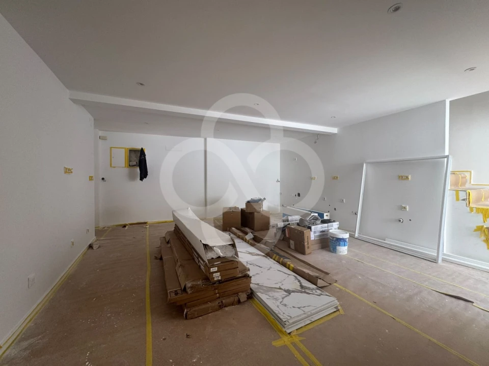 Prédio para Venda em Santa Maria Maior Foto 15