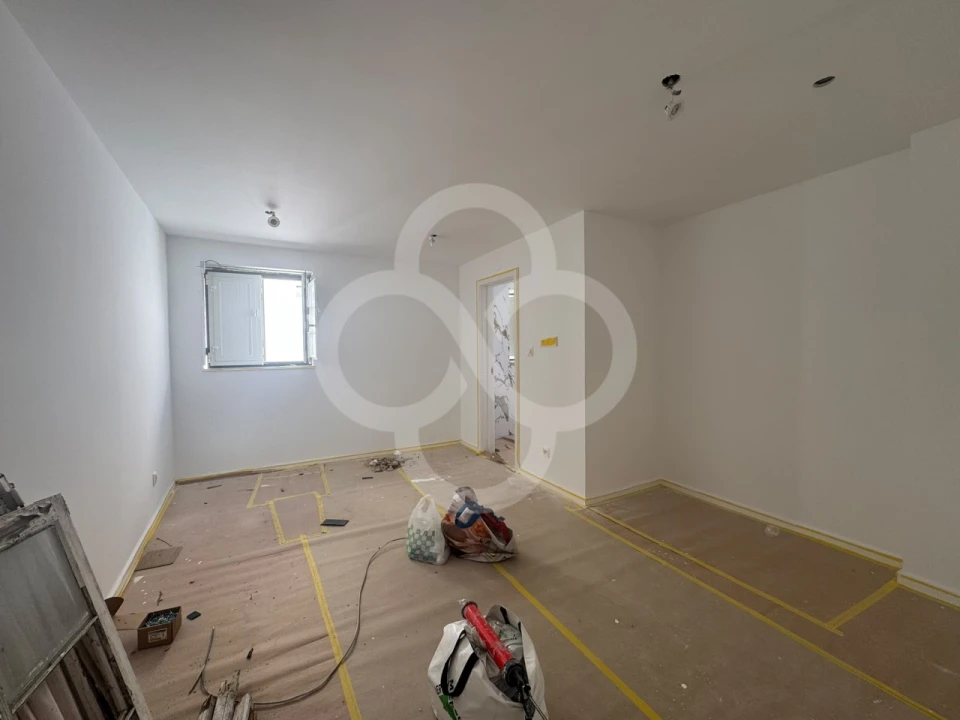 Prédio para Venda em Santa Maria Maior Foto 26