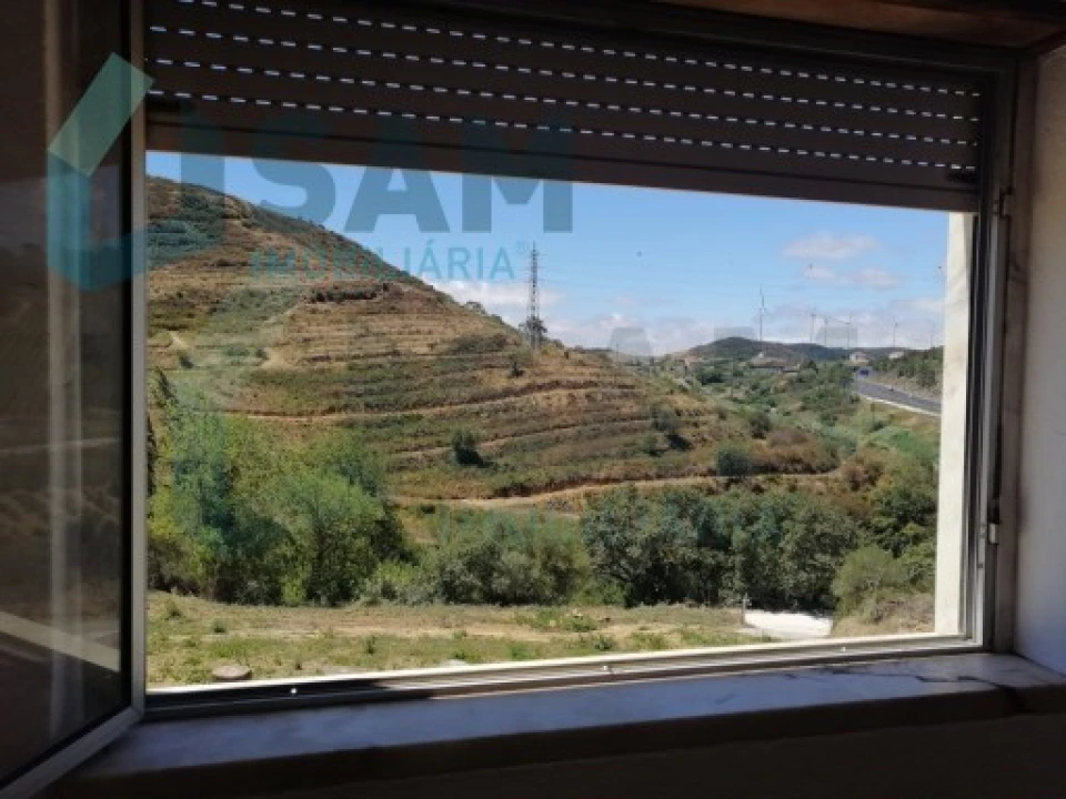 Moradia T2 para Venda em Santa Maria, São Pedro e Matacães Foto 15