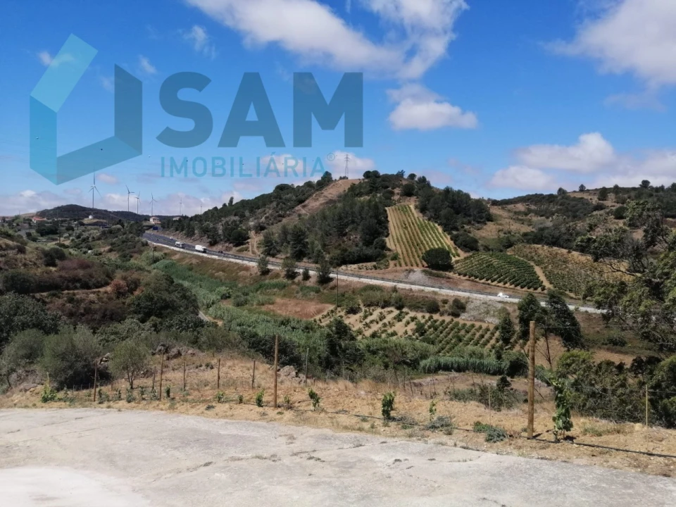 Moradia T2 para Venda em Santa Maria, São Pedro e Matacães Foto 27