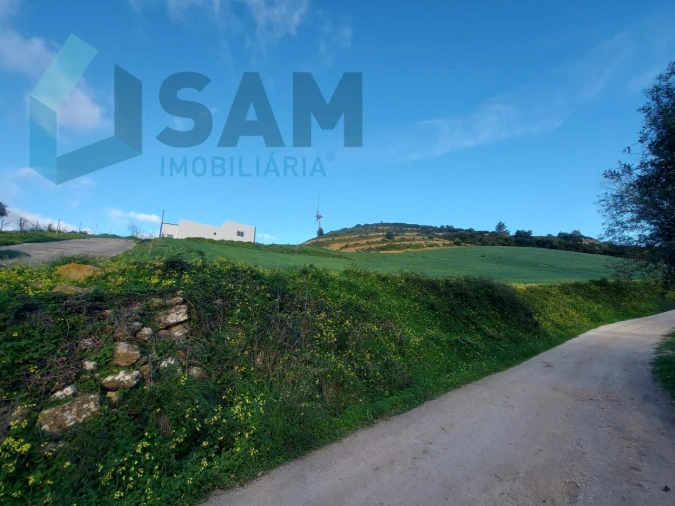 Moradia T2 para Venda em Santa Maria, São Pedro e Matacães Foto 23