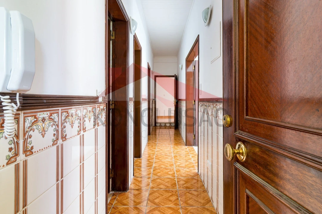 Apartamento T3 para Venda em São Vicente Foto 11