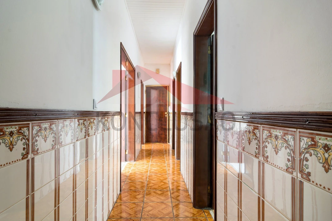 Apartamento T3 para Venda em São Vicente Foto 14