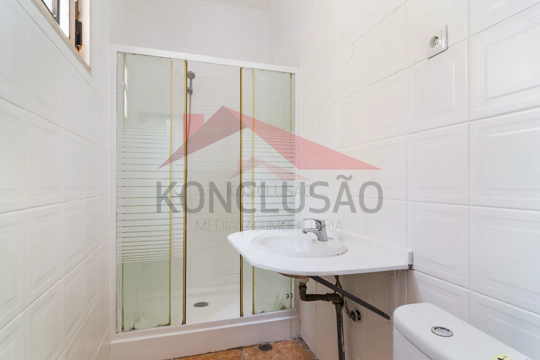 Apartamento T3 para Venda em São Vicente Foto 13