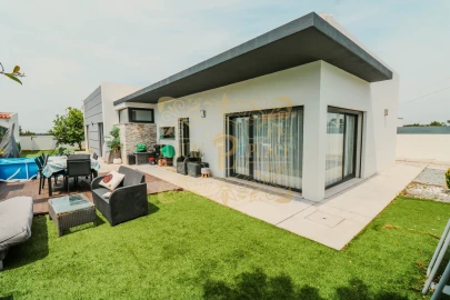 Moradia T3 para Venda em Sesimbra (Castelo)