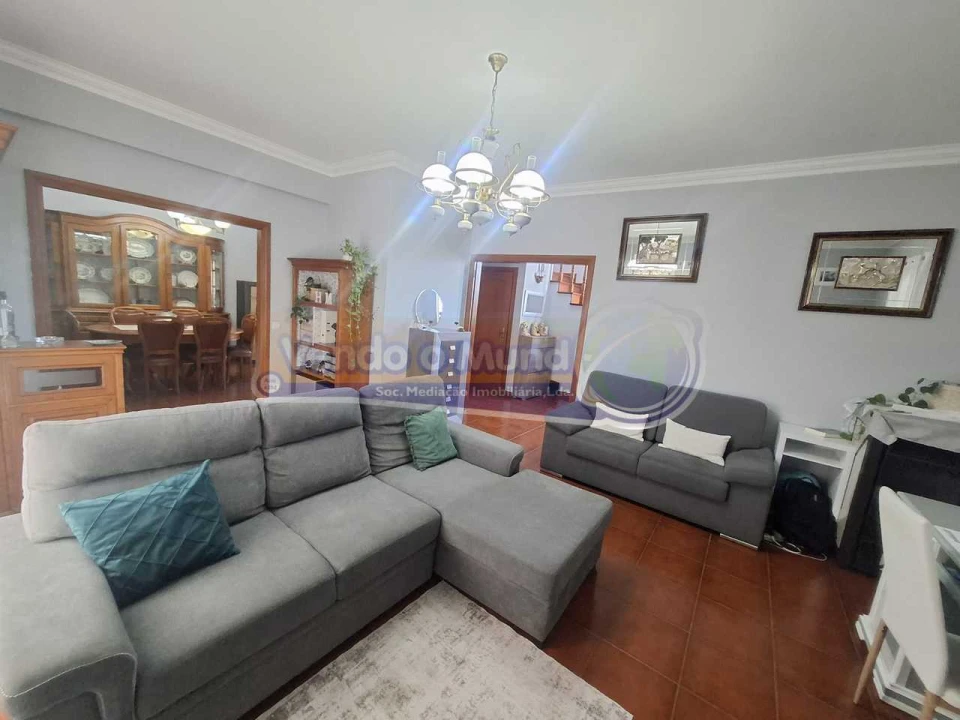 Moradia T3 para Venda em Samora Correia Foto 3