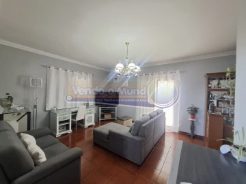 Moradia T3 para Venda em Samora Correia