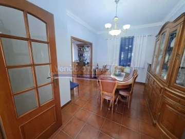 Moradia T3 para Venda em Samora Correia