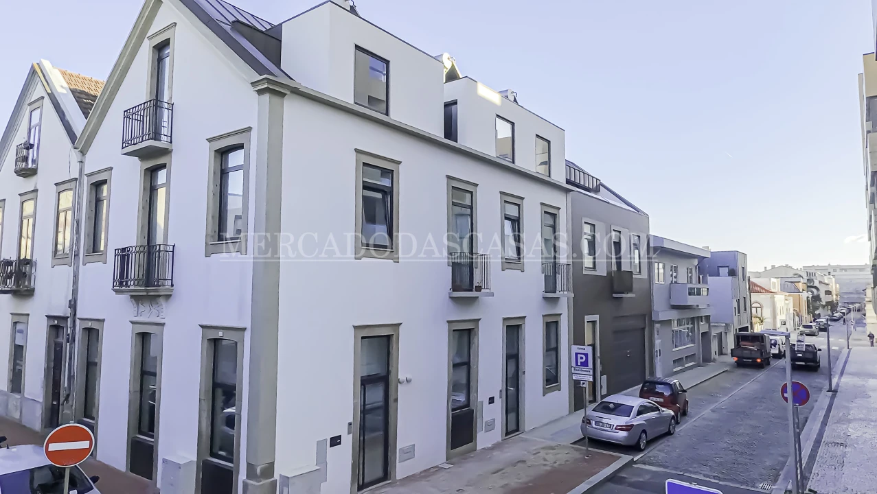 Apartamento T2 para Venda em Espinho Foto 1