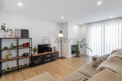 Apartamento T3 para Venda em Real, Dume e Semelhe