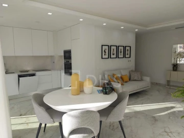 Apartamento T2 para Venda em Lagos (São Sebastião e Santa Maria)