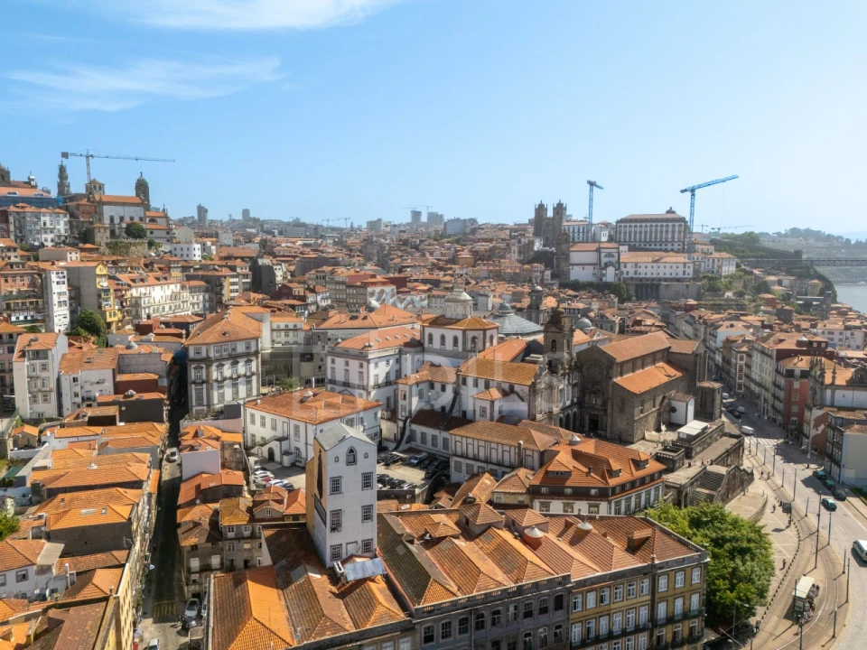 Prédio para Venda em Cedofeita, Santo Ildefonso, Sé, Miragaia, São Nicolau e Vitória Foto 10