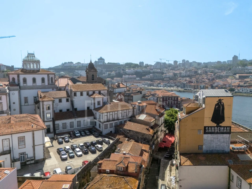 Prédio para Venda em Cedofeita, Santo Ildefonso, Sé, Miragaia, São Nicolau e Vitória Foto 15
