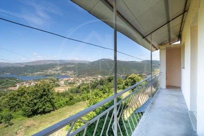 Moradia T3 para Venda em Santa Marinha