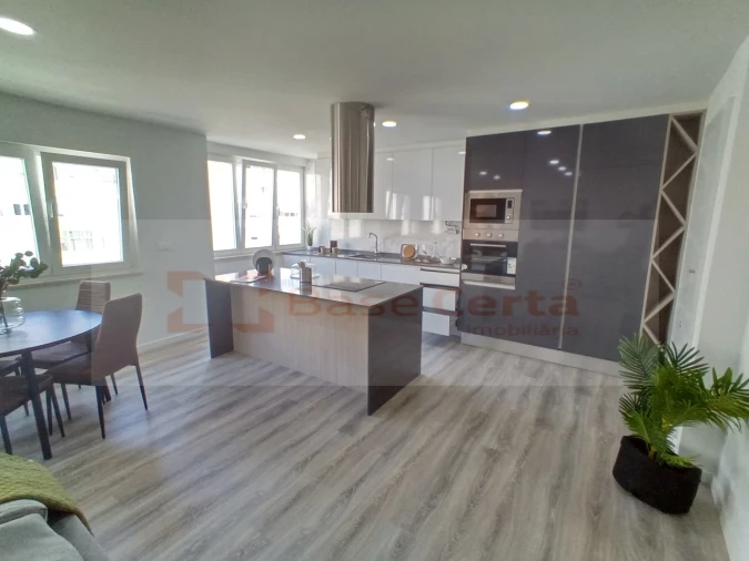 Apartamento T3 para Venda em Benfica Foto 15