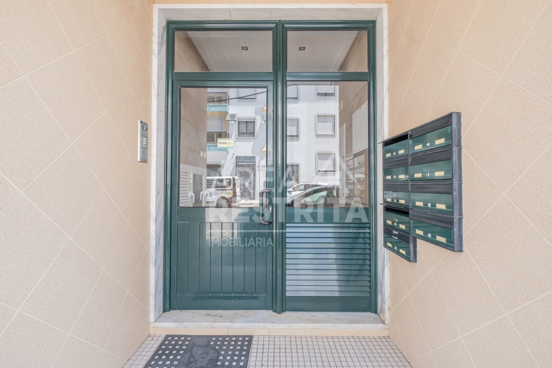 Apartamento T2 para Venda em Alhos Vedros Foto 30