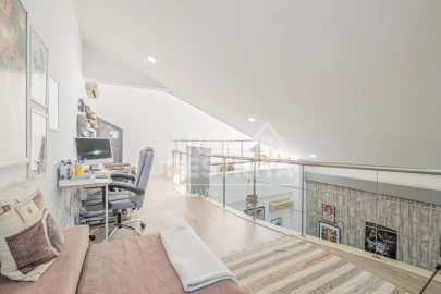 Apartamento T3 para Venda em Sesimbra (Castelo)