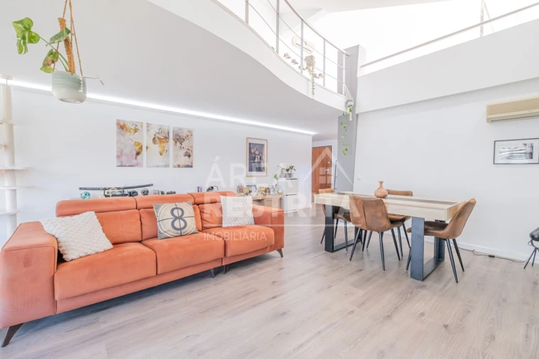Apartamento T3 para Venda em Sesimbra (Castelo) Foto 3