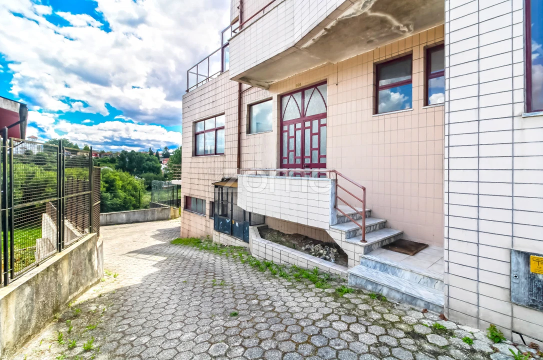 Apartamento T3 para Venda em Vila de Cucujães Foto 31