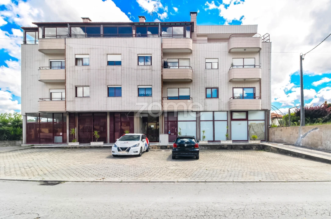 Apartamento T3 para Venda em Vila de Cucujães Foto 32