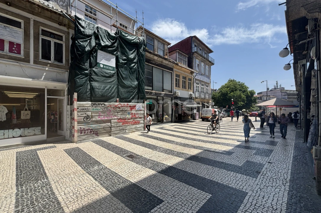 Negócio para Arrendamento em Cedofeita, Santo Ildefonso, Sé, Miragaia, São Nicolau e Vitória Foto 8