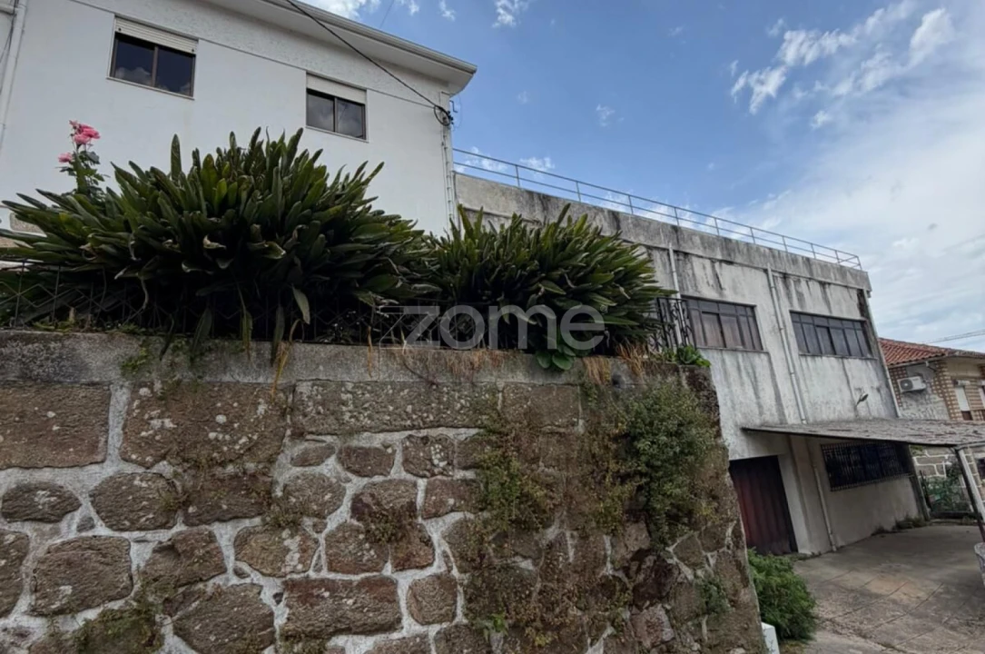 Moradia T3 para Venda em Penafiel Foto 14