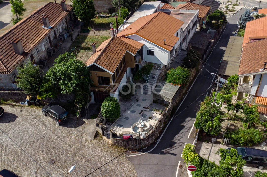Moradia T3 para Venda em Penafiel Foto 2